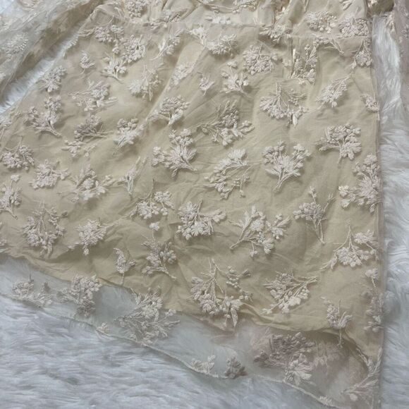 Zara Embroidered Ruffle Off Shoulder Lace Top Blouse Size XS Cream - Picture 8 of 14